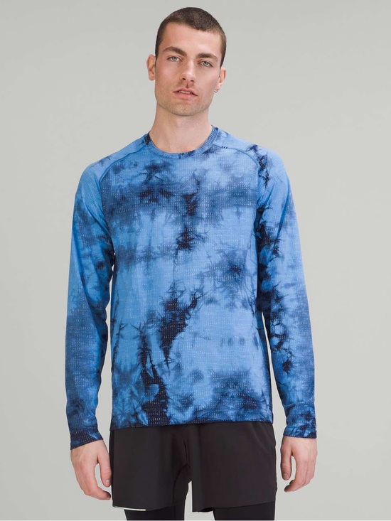 lululemon athletica Other - 🆕💙 Lululemon Metal Vent Tech Long Sleeve 2.0 Disconnect Marble Dye Blue Nile